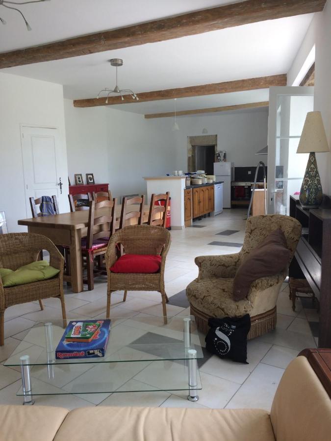 Le Logis Du Plessis Bed & Breakfast Chaniers Eksteriør bilde